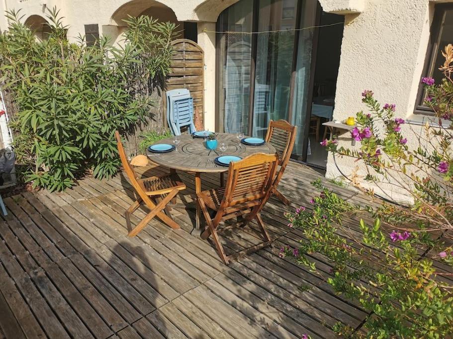 Appartement La Tranquillite, 2Mn A Pieds Mer Fréjus Exterior foto